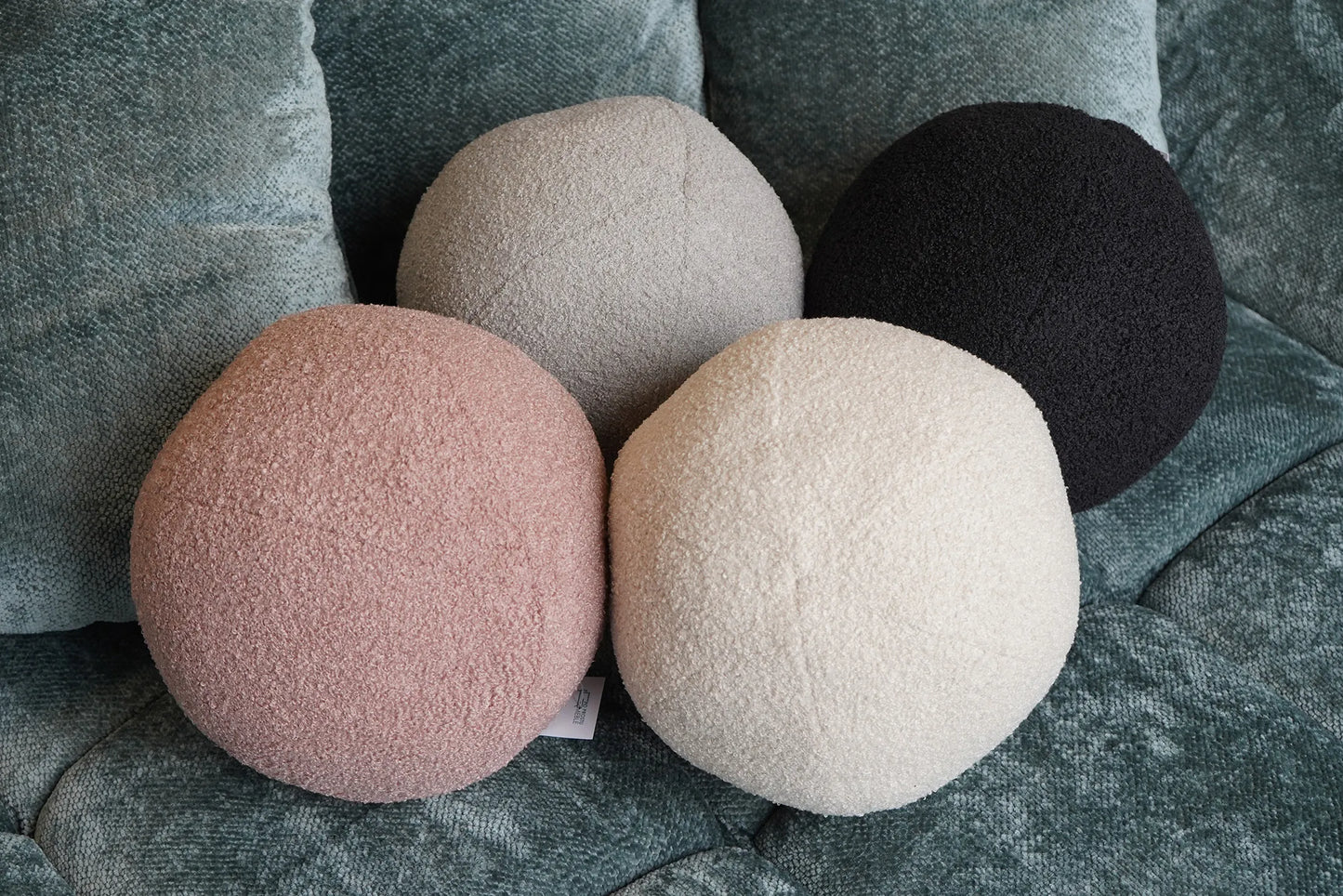 Poduszka Ball piłka boucle miękka różowa