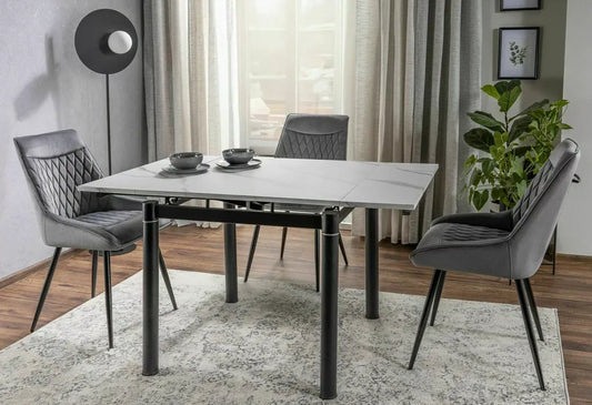 Krzesło Agat velvet beżowe metalowe nogi czarne