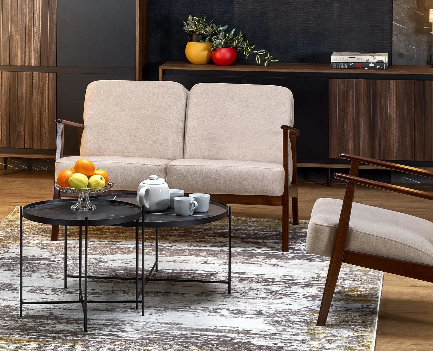 Sofa Milano 2os beżowa drewniane podłokietniki